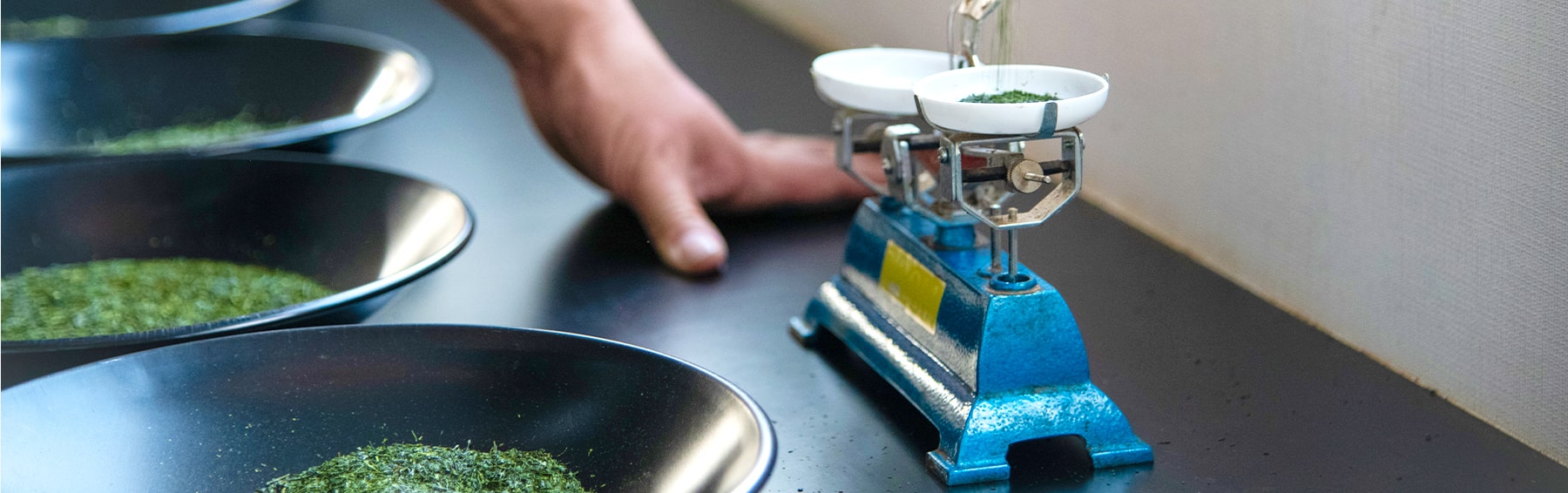 茶師による合組＝ブレンド