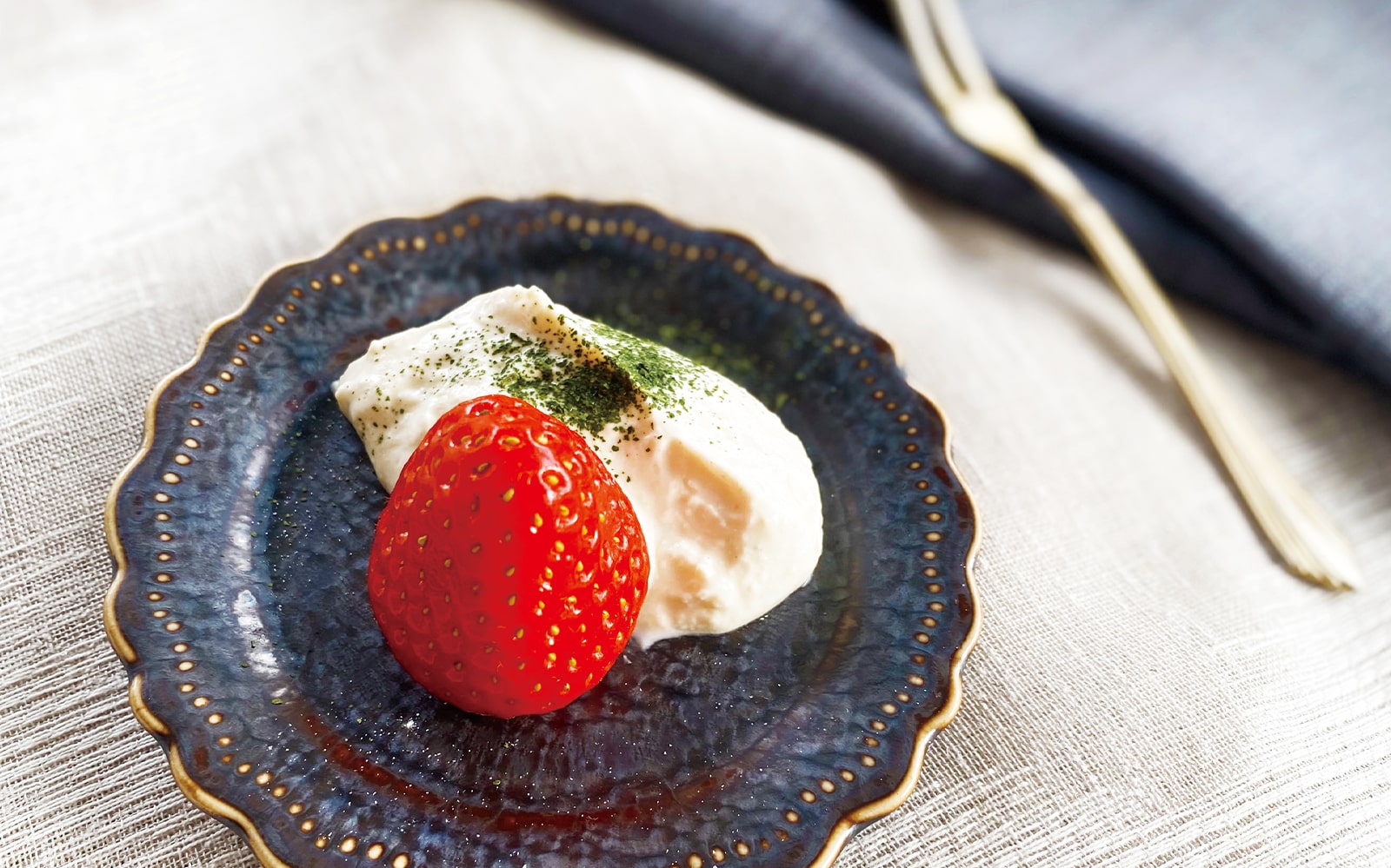 フルーツの白和え 粗抹茶添え